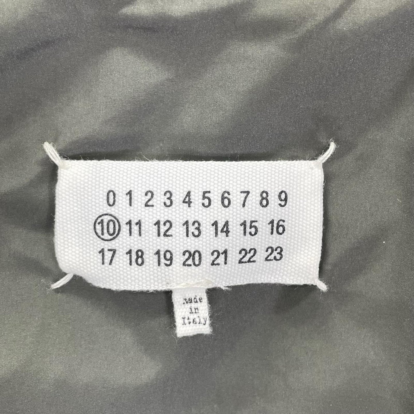 Maison margiela メゾンマルジェラ 19年製 S50AM0371 カーキ ナイロンジップジャケット ジャケット