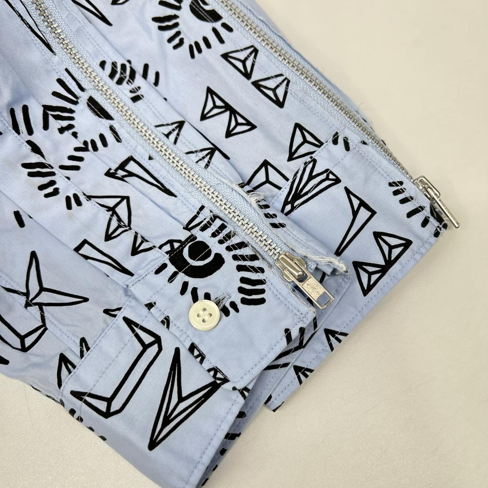 BLACKCOMMEdesGARCONS ブラックコムデギャルソン 25AW 1P-B016 ブルー×ブラック ロゴ総柄 プリント L/Sシャツ トップス
