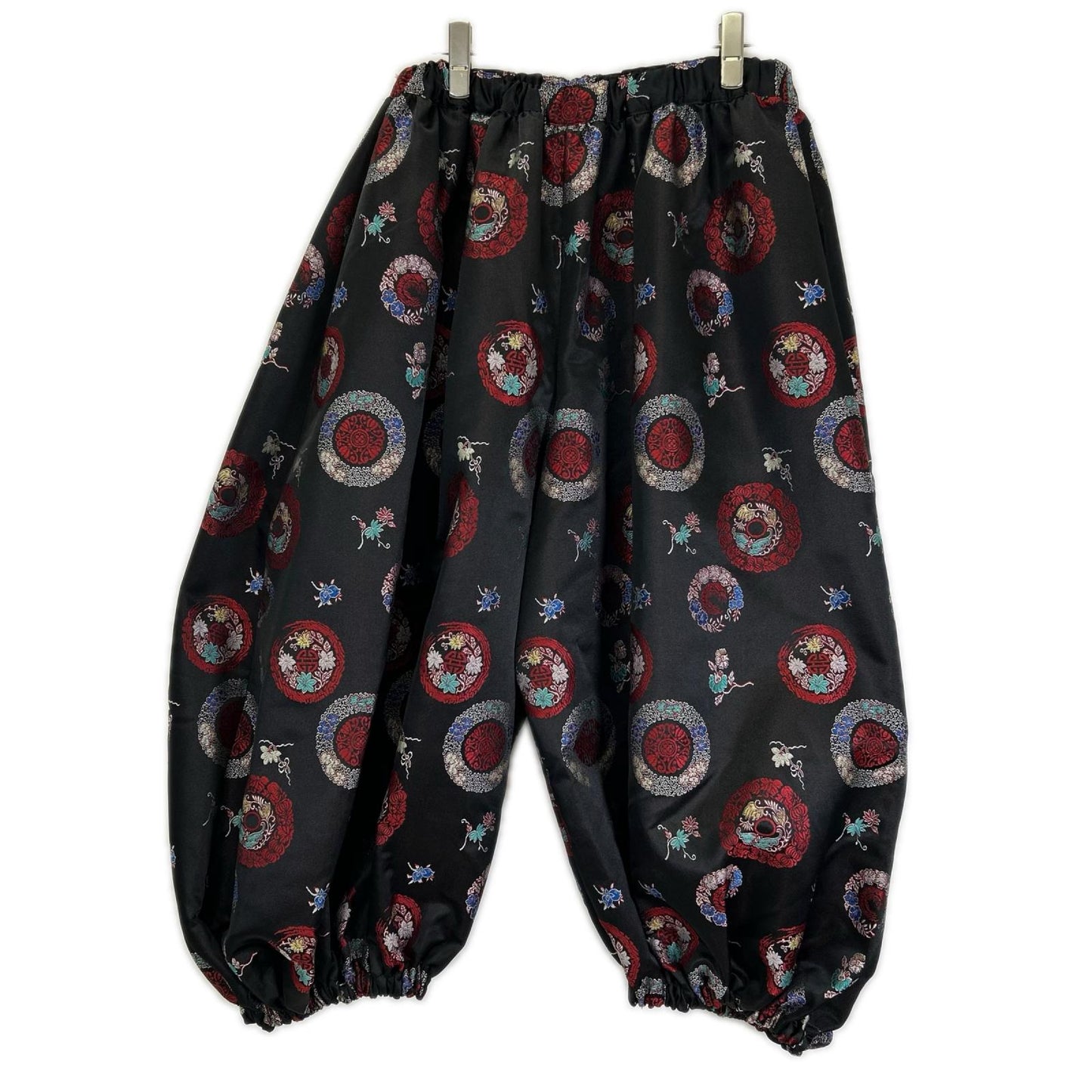 COMMEdesGARCONS コムデギャルソン 25SS GO-P001 ブラック 紋章 総柄 スウェットパンツ ボトムス