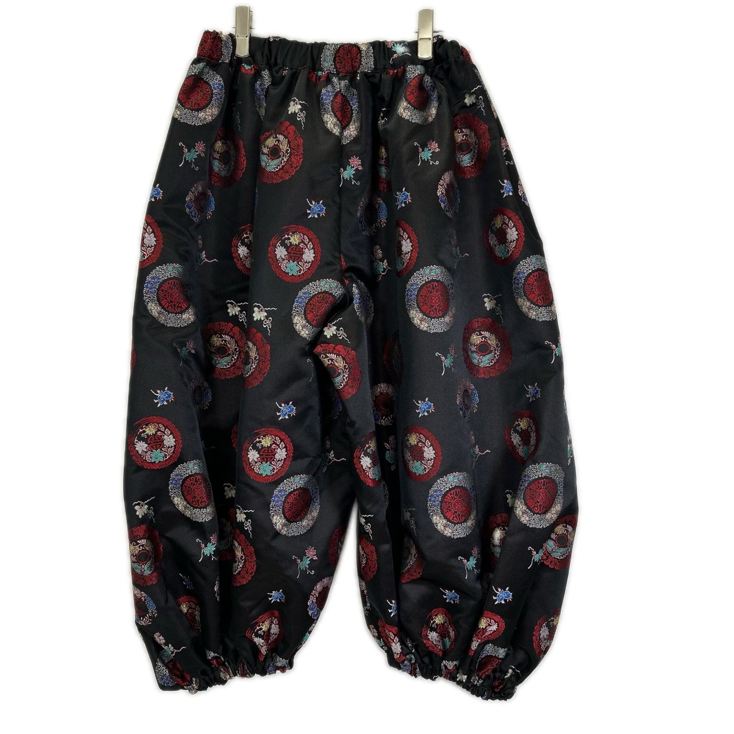 COMMEdesGARCONS コムデギャルソン 25SS GO-P001 ブラック 紋章 総柄 スウェットパンツ ボトムス