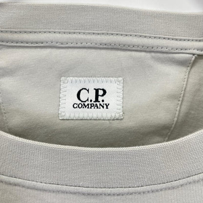 C.P.COMPANY シーピーカンパニー ライトグレー 30/1 Jersey Logo Label Tシャツ トップス
