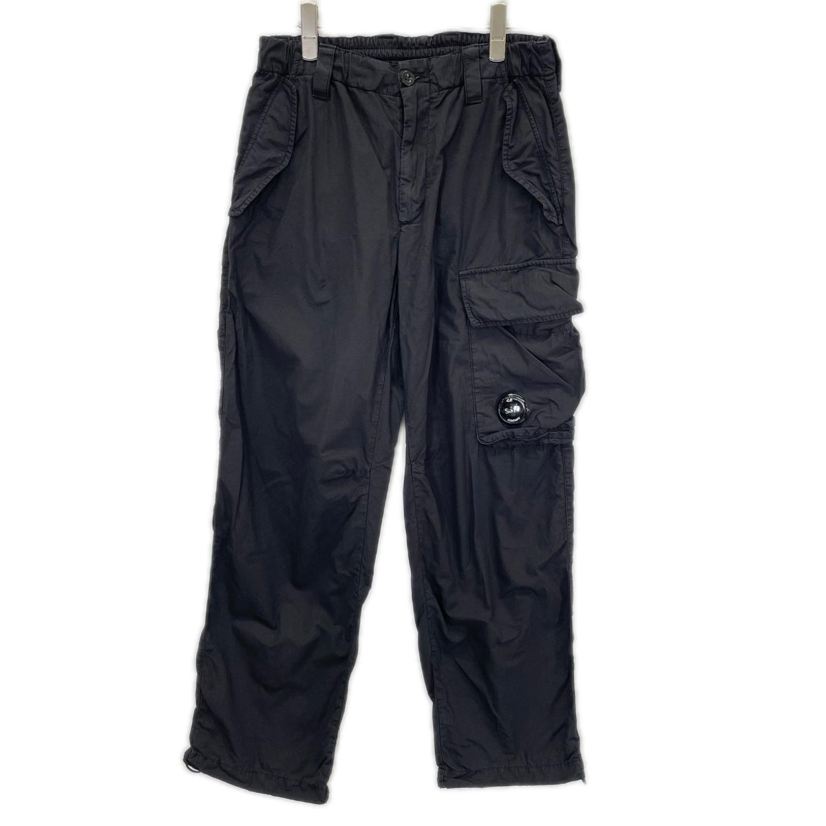 C.P.COMPANY シーピーカンパニー 20CMPA248A 26SS ブラック Cargo Pants In Cotton Rip-Stop Gunetal パンツ ボトムス