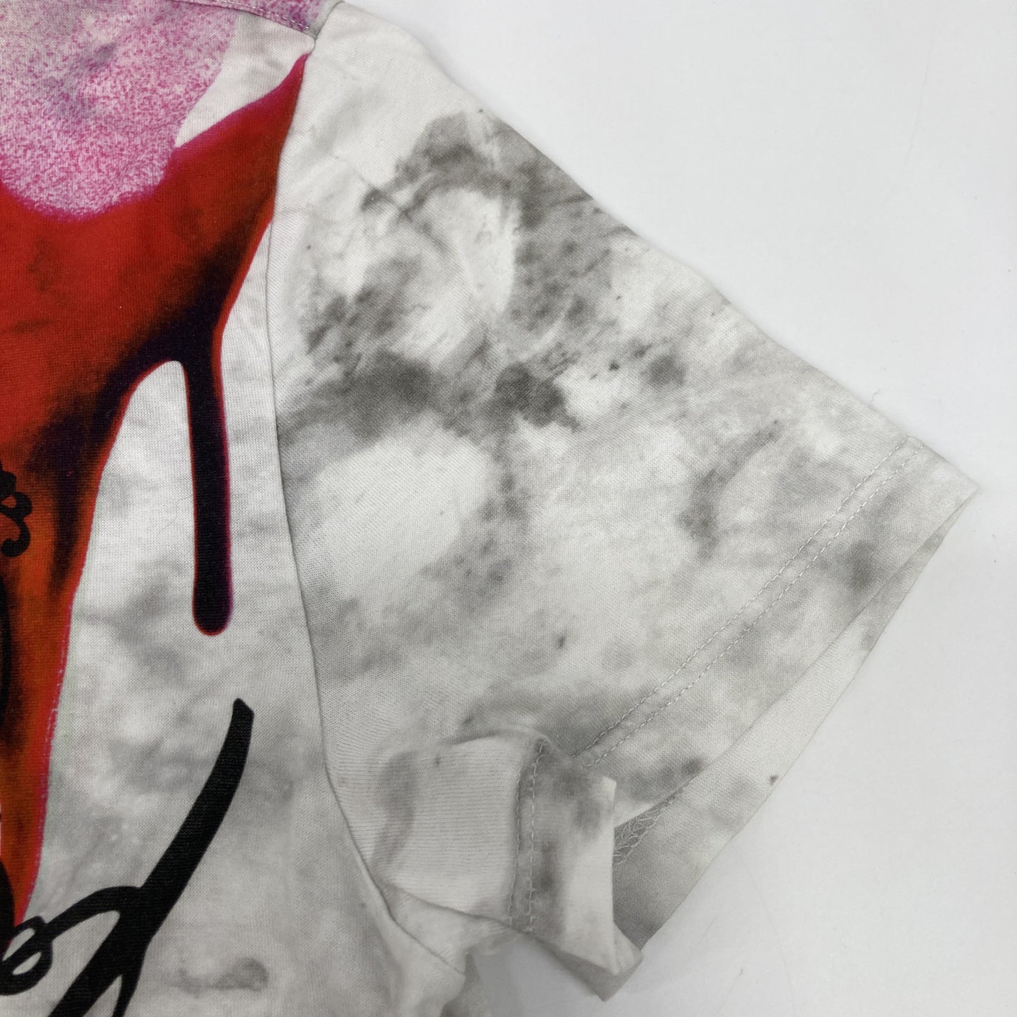 Berluti White x Red R17JRS46JAEC Calligraphy Print Cut-and-Sewn Top