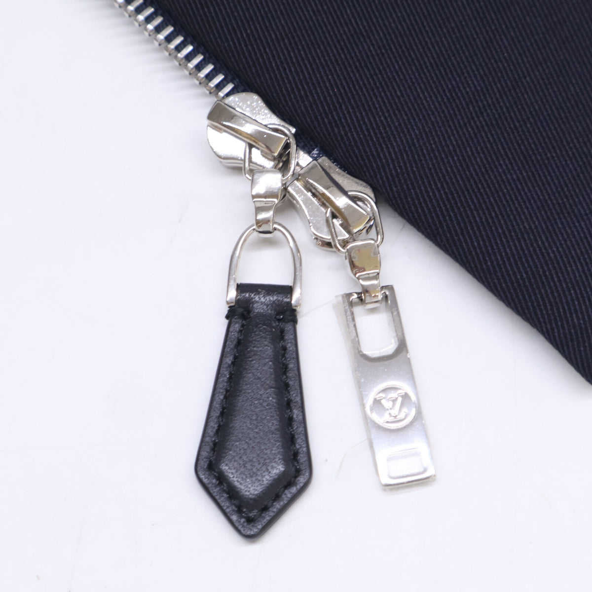 LOUIS VUITTON ルイヴィトン RW191B NFX FGVE81 シルクｘウール ジップアップ ジレ/ ジャケット