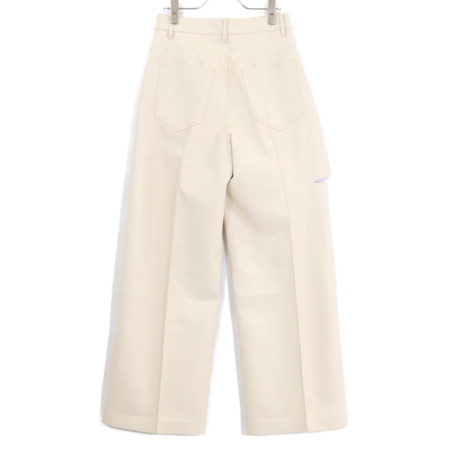 LE CIEL BLEU ルシェルブルー 【23年製】25A68412 Leather V Waist Wide Pants エコレザー V ウエスト ワイトパンツ ボトムス