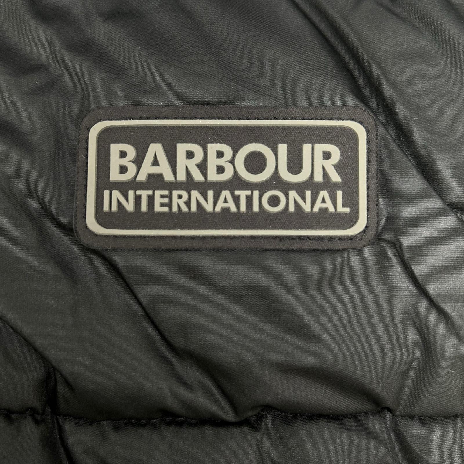 Barbour バブアー MGI0143BK11 ブラック INTERNATIONAL 中綿ダウンベスト ベスト