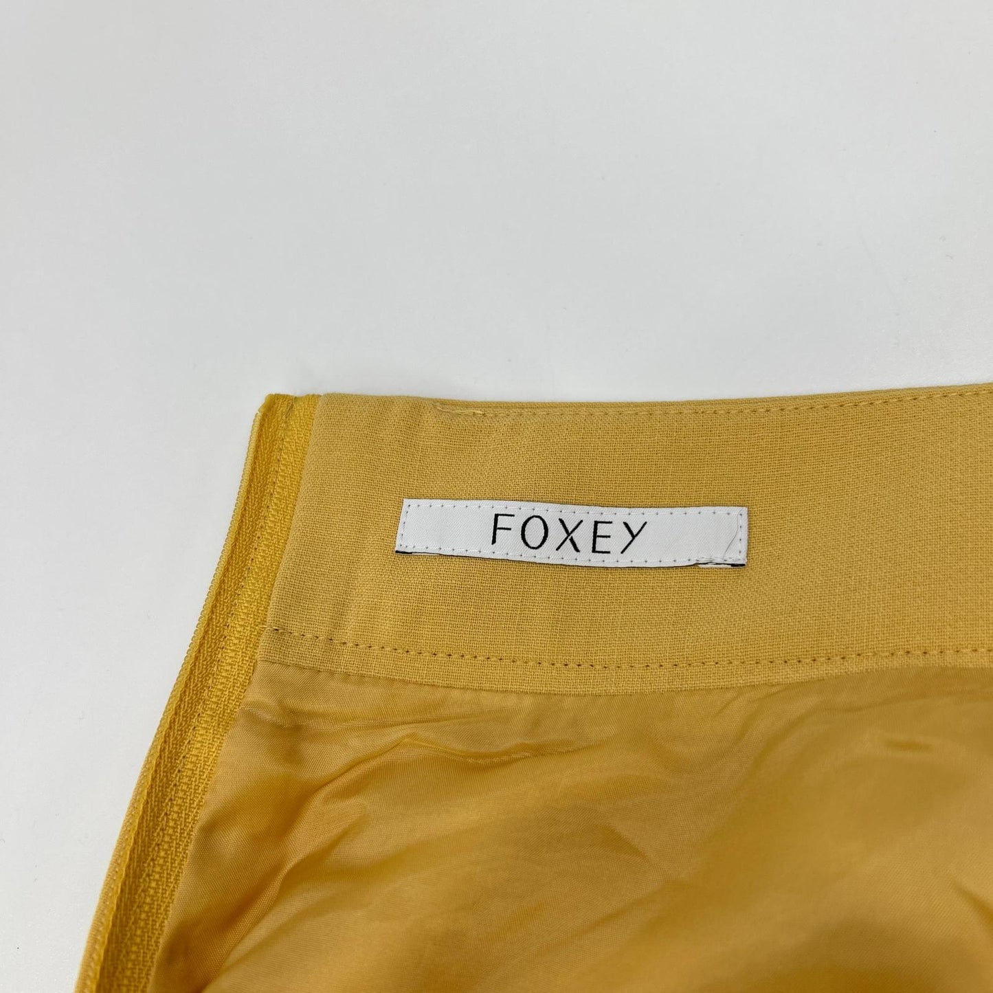 FOXEY フォクシー 42430 イエロー メープルフレア ロゴプレート スカート スカート