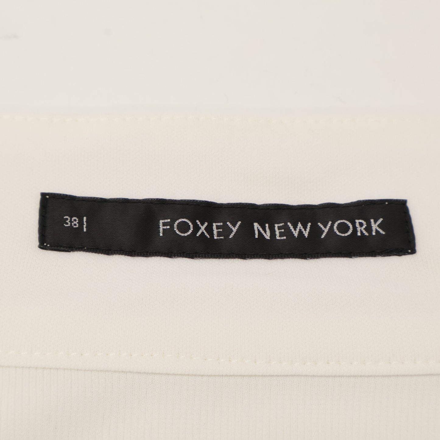 FOXEY NEW YORK 福克斯纽约 26154 白色纽扣短袖开衫上衣