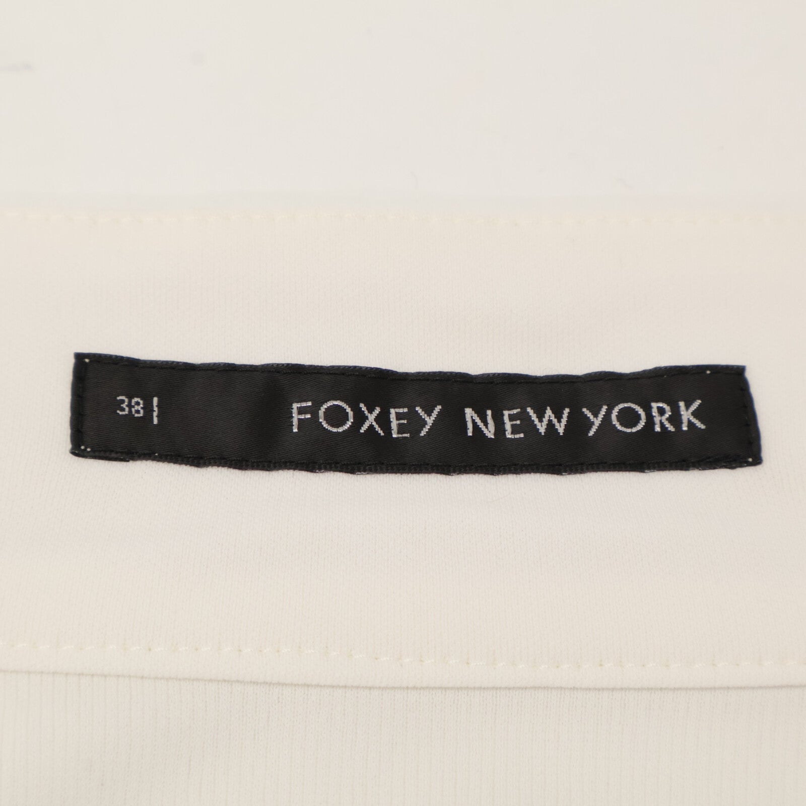 FOXEY NEW YORK 福克斯纽约 26154 白色纽扣短袖开衫上衣