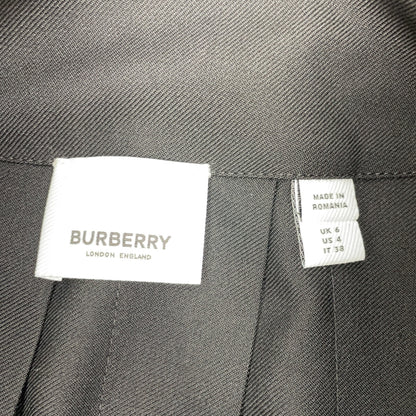 BURBERRY 8054207 Black Belted Pleated Skirt
