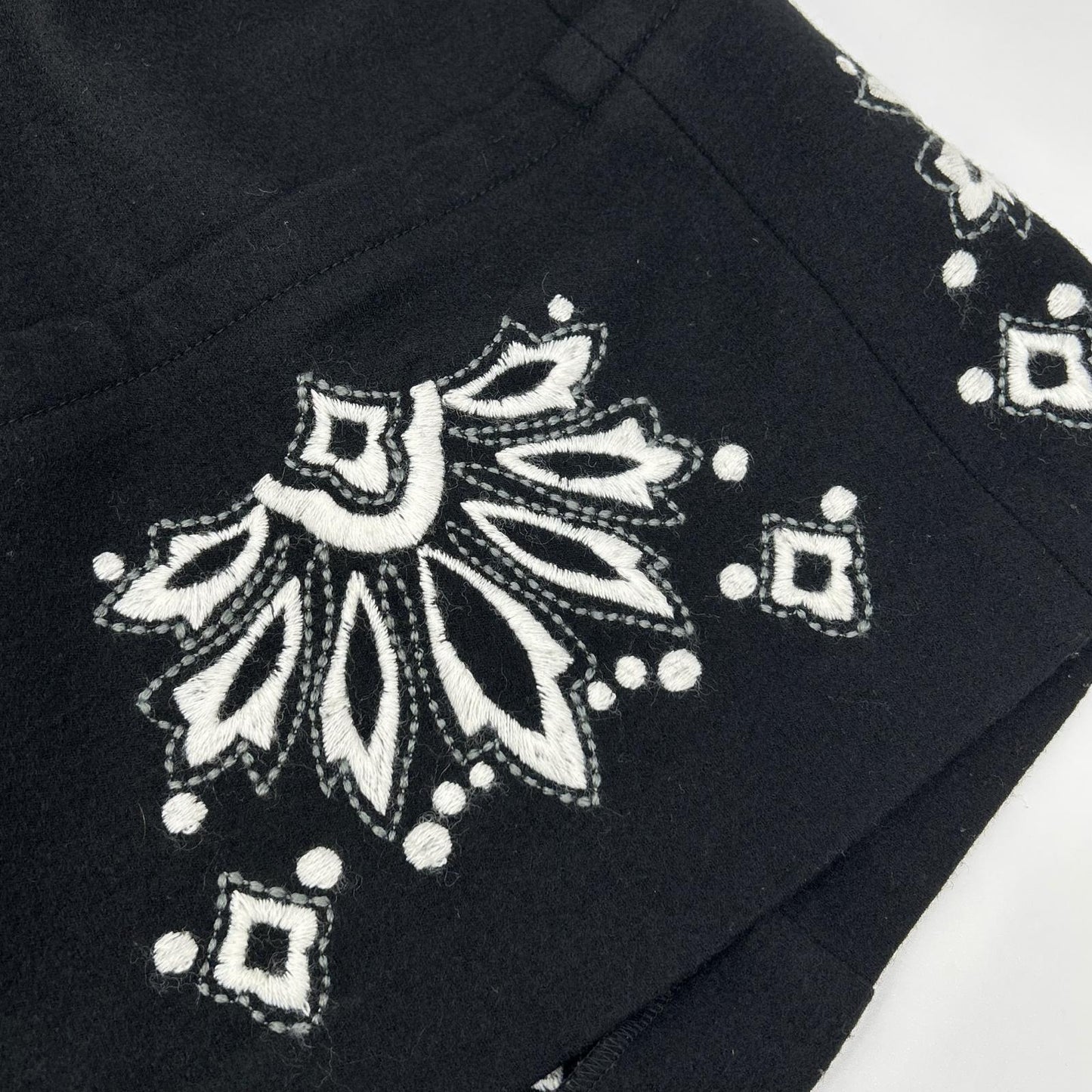 HIROKO BIS ヒロコビス RLHAV-03380 ブラック 花柄 刺繍 フレアスカート スカート