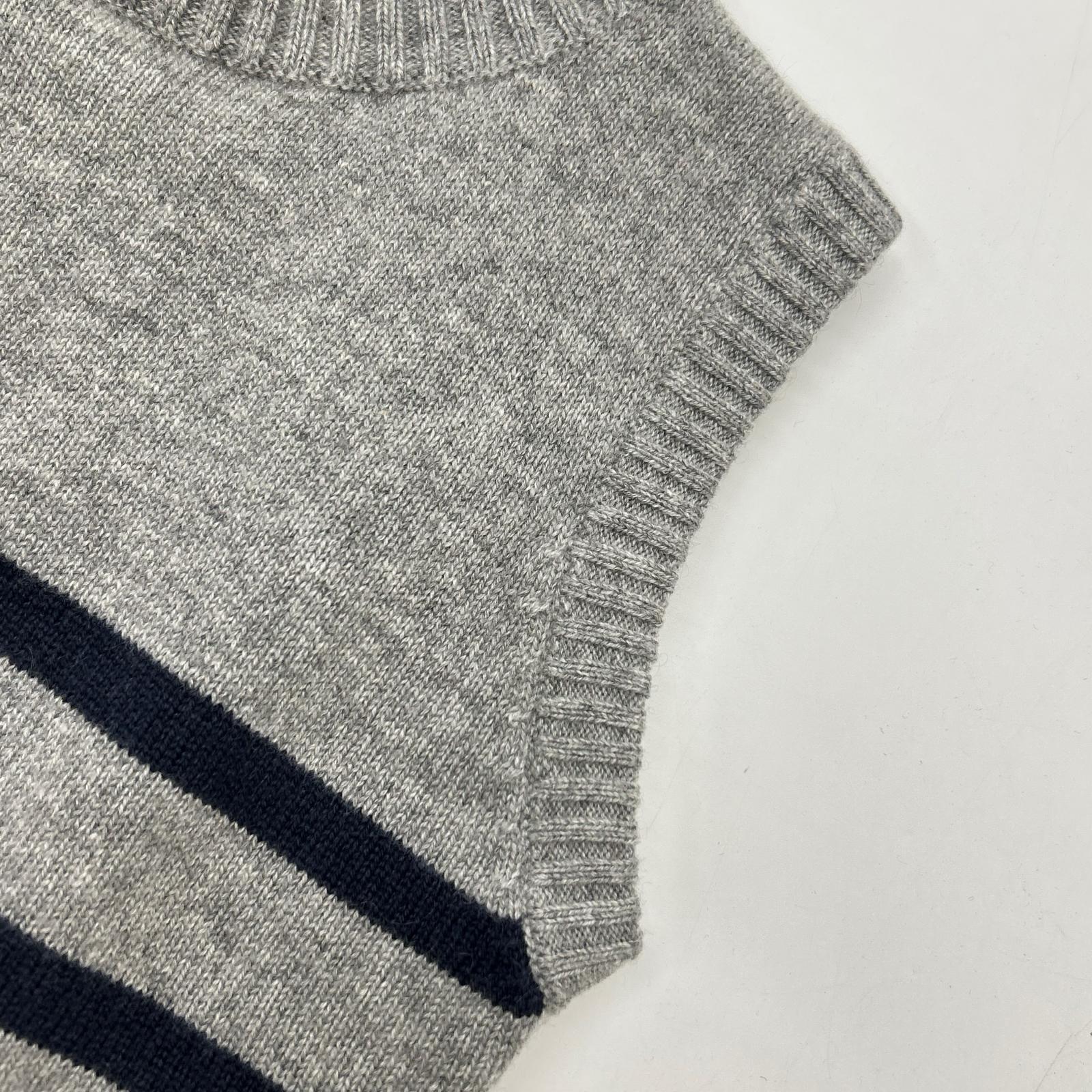 BRUNELLO CUCINELLI ブルネロクチネリ グレー カシミヤ マリンストライプ モニリディティール ノースリーブニットトップス トップス
