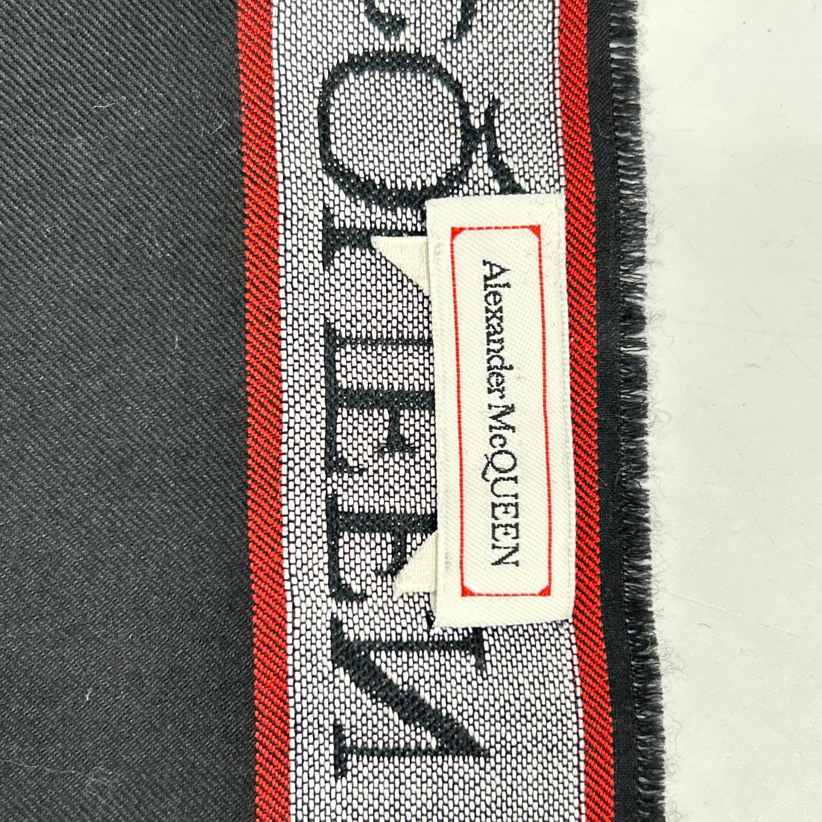 ALEXANDER McQUEEN アレキサンダーマックイーン ブラック ジャカードロゴ セルビッジスカーフ マフラー