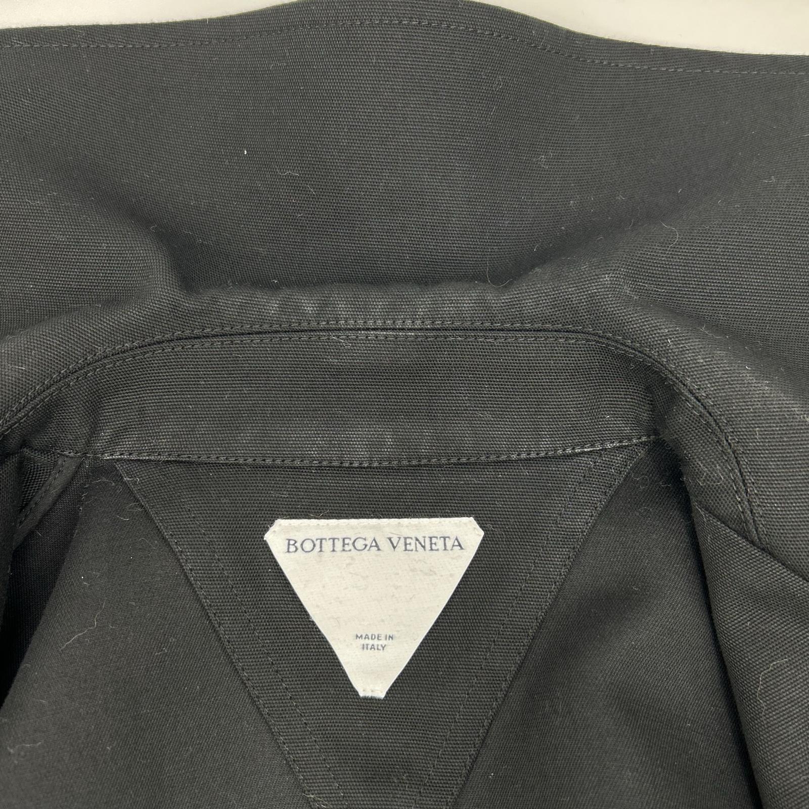 BOTTEGA VENETA ボッテガヴェネタ 686152 22年 ブラック ストラクチャードウールクロップドジャケット ジャケット