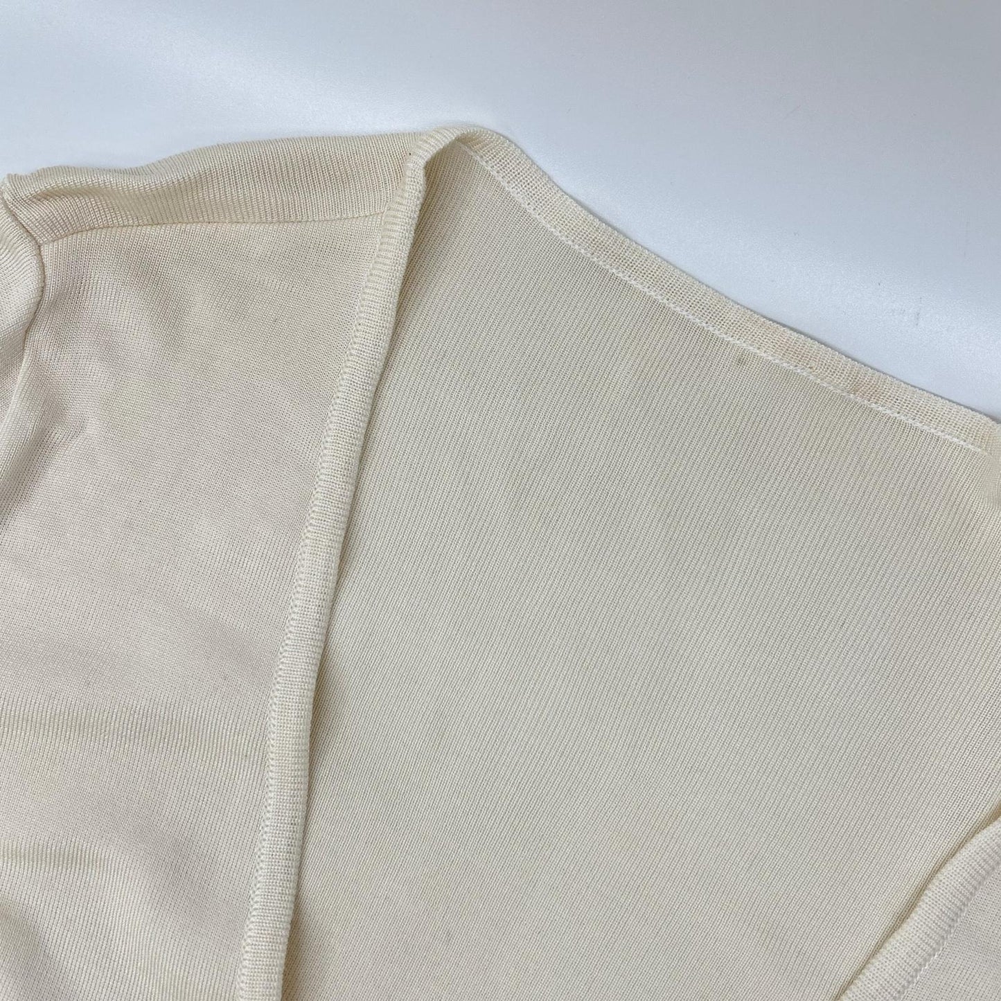 FOXEY フォクシー 39306-KSJFZ403D ホワイト シルクニット クロップドカーディガン トップス