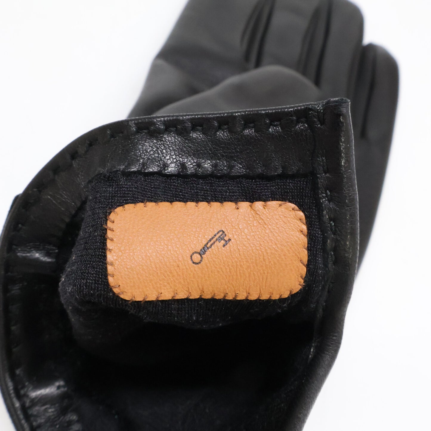 HERMES エルメス 新品未使用 ラムレザー 裏地シルク ソヤ ケリー 手袋 グローブ