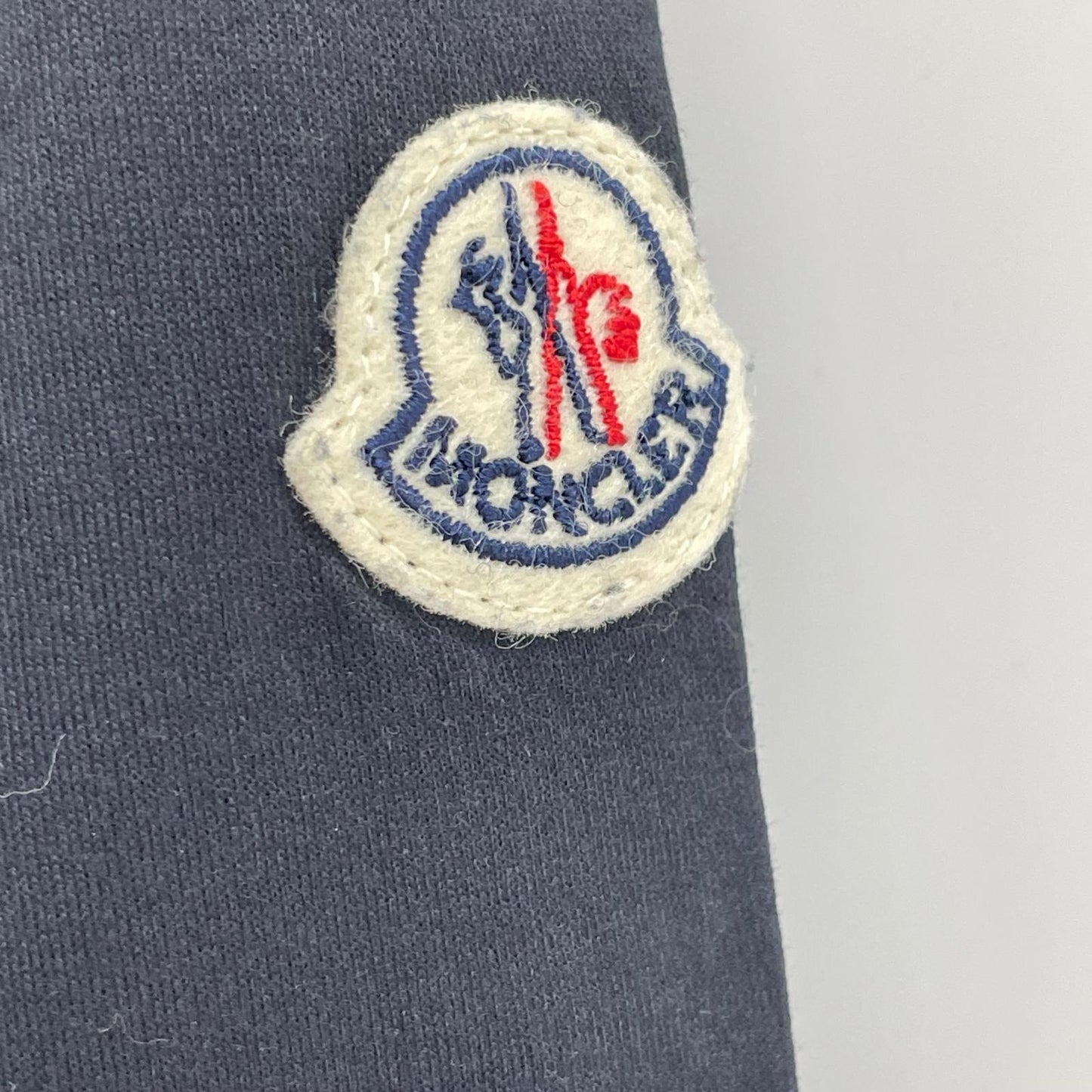 MONCLER モンクレール 18年 ブラック MAGILA ワッペン ロンT トップス