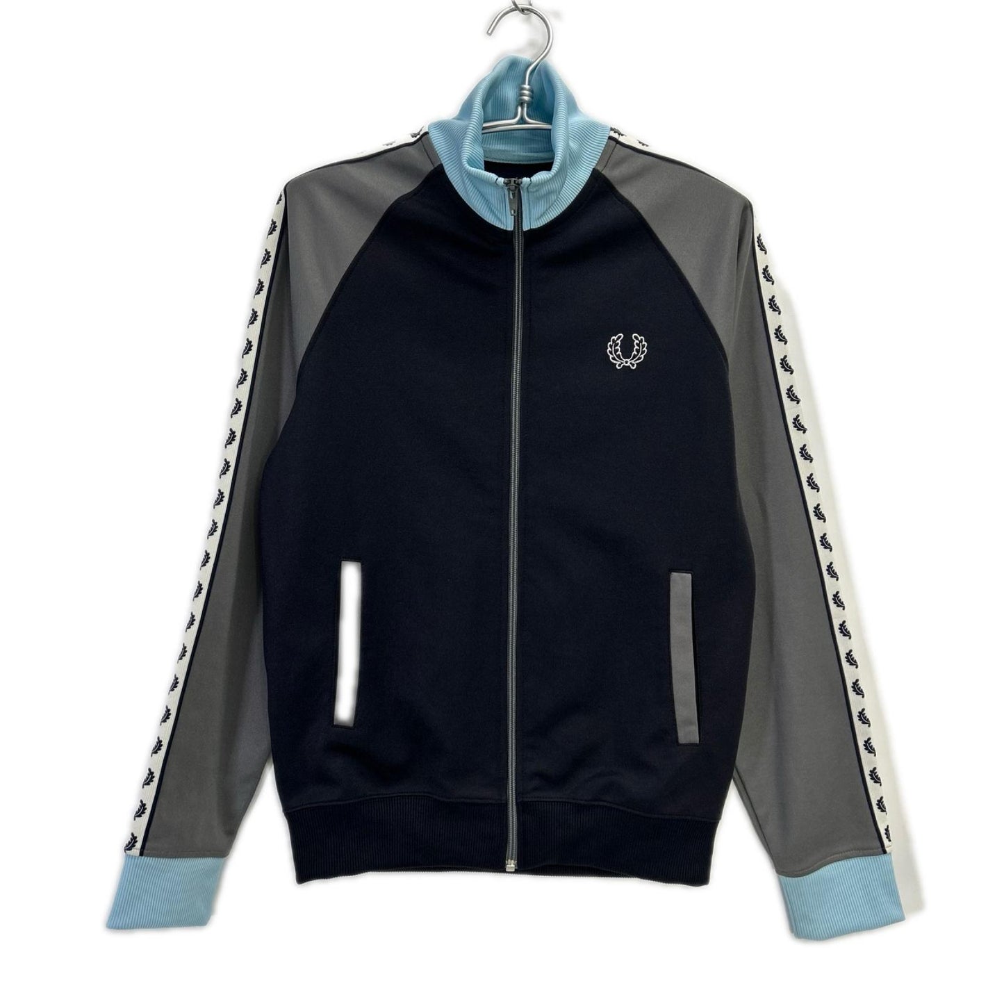FRED PERRY フレッドペリー J7231 ネイビー×グレー ポルトガル製 ローレル リース テープド トラック ジャケット ジャケット