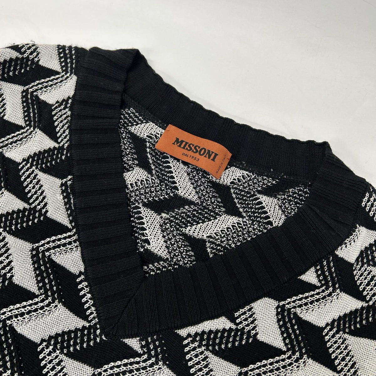 MISSONI ミッソーニ ブラック×ホワイト ウール混 幾何学柄 セーター トップス