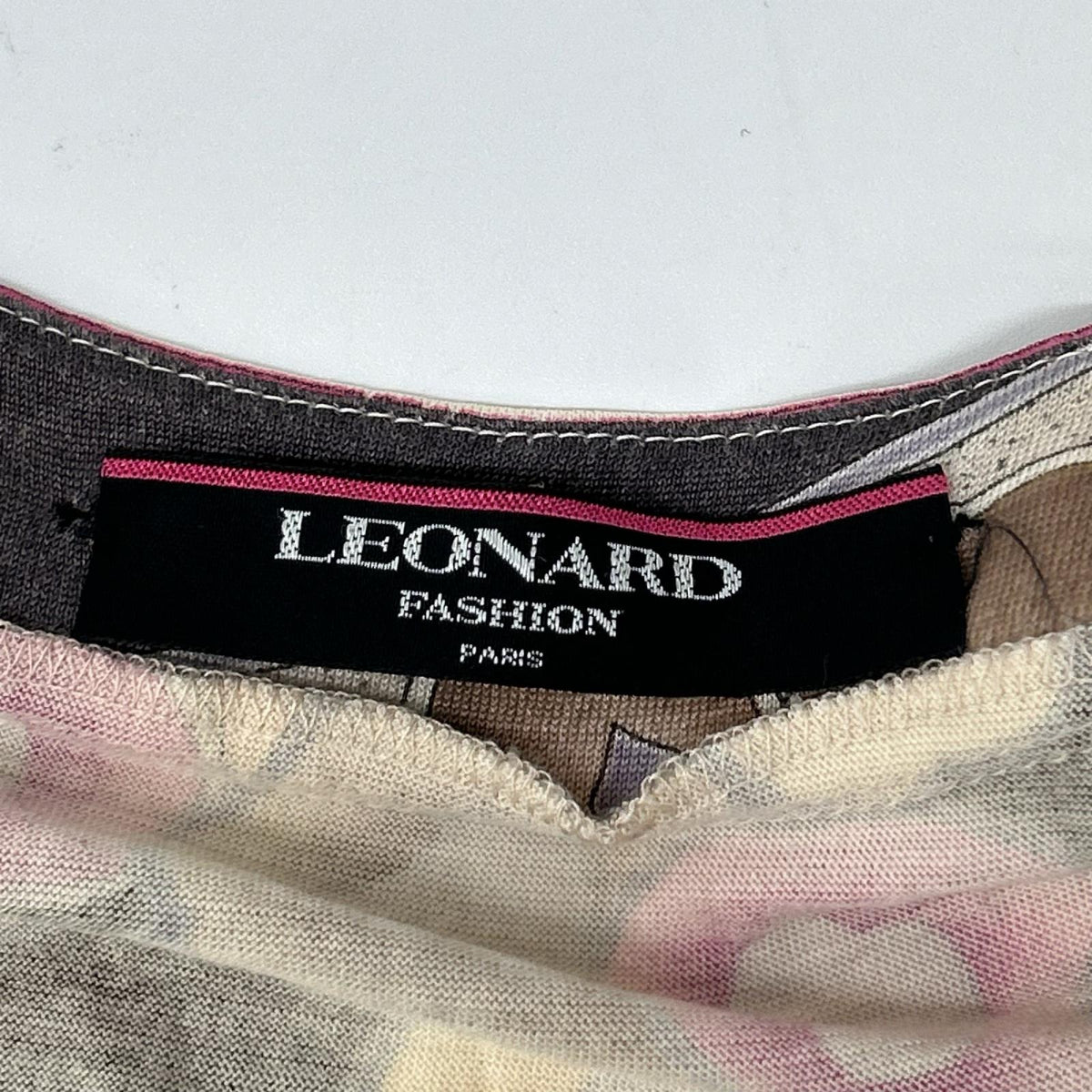 LEONARD レオナール 0329151 ベージュ系 ウールシルク フラワーモチーフ カーディガン トップス