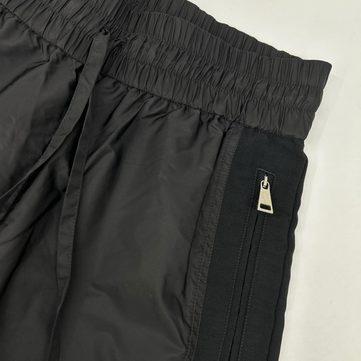 MONCLER モンクレール 19年 ブラック PANTALONE ナイロン切替 パンツ ボトムス